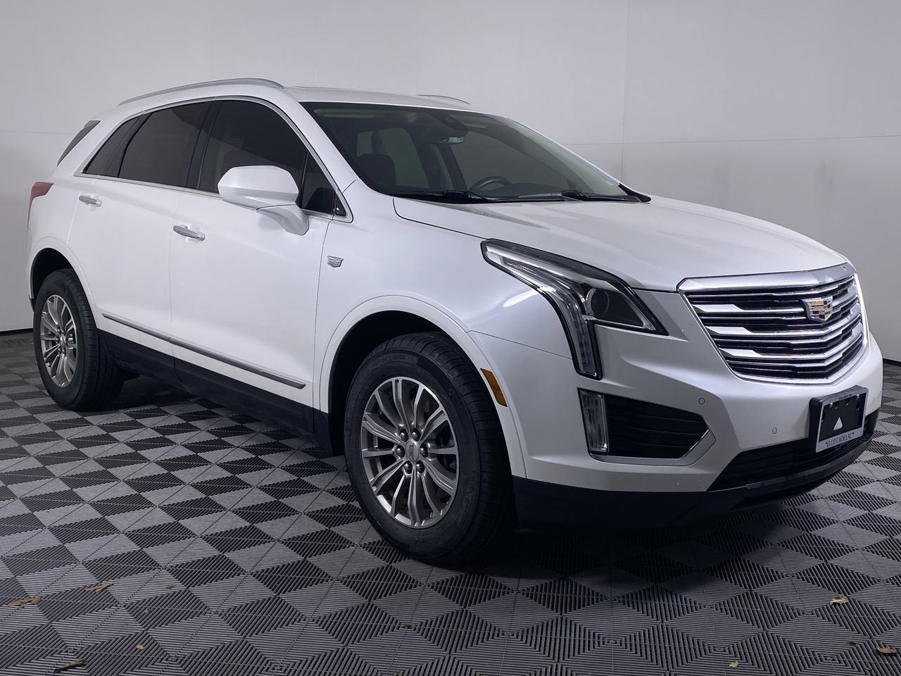 2018 Cadillac XT5 Luxury FWD