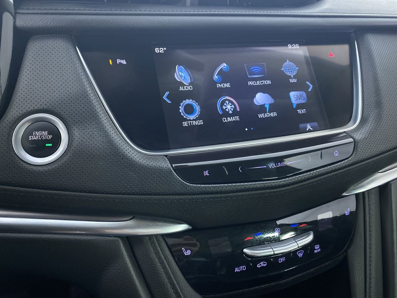 2018 Cadillac XT5 Luxury FWD