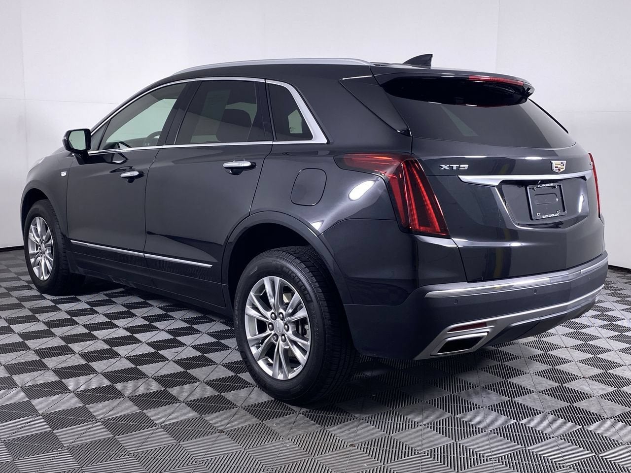 2020 Cadillac XT5 Premium Luxury FWD