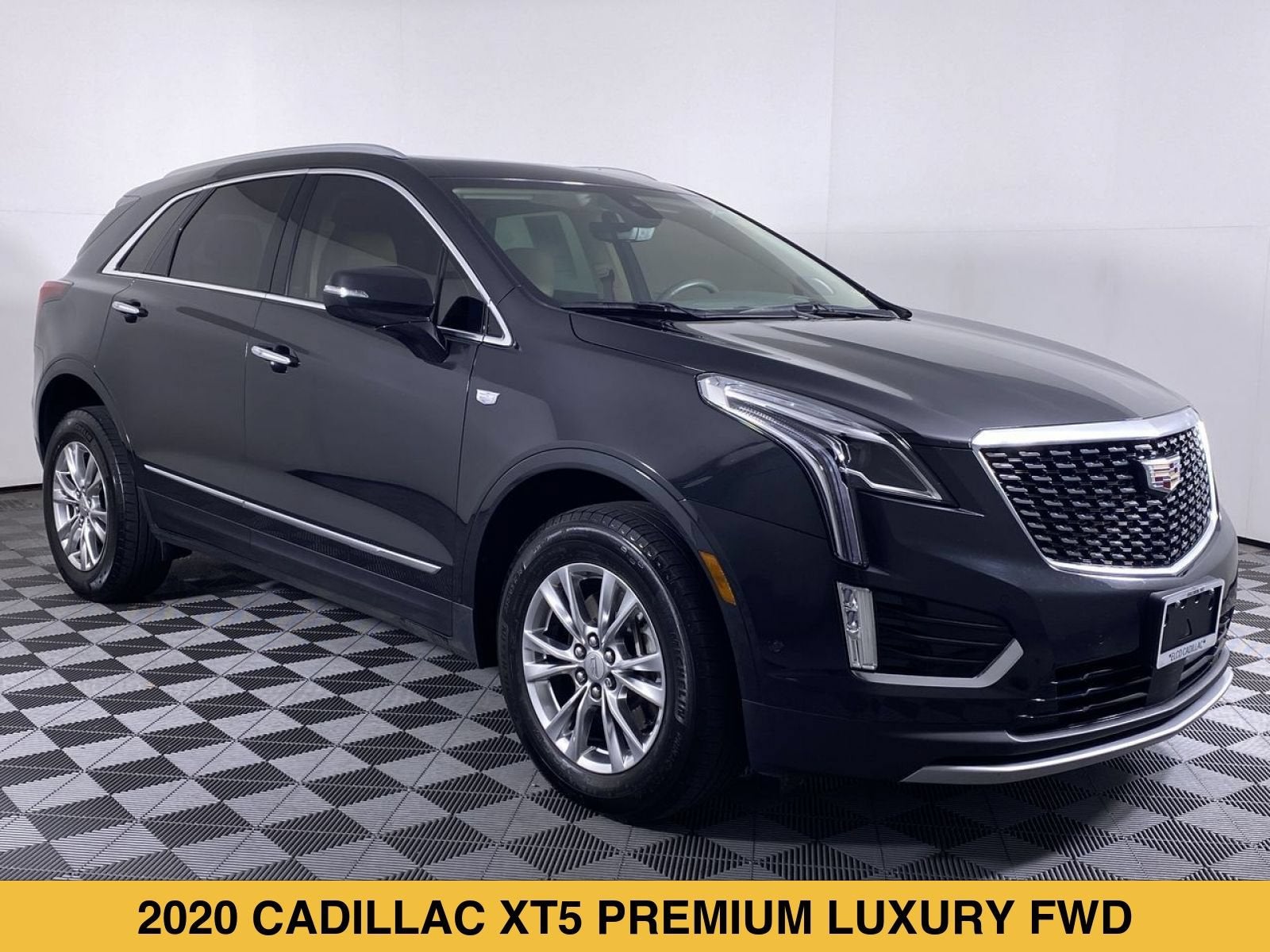 2020 Cadillac XT5 Premium Luxury FWD