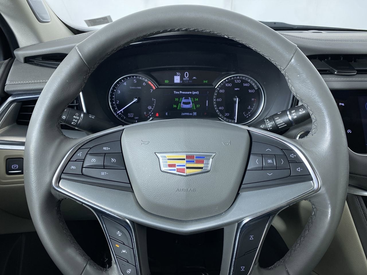 2023 Cadillac XT5 Premium Luxury