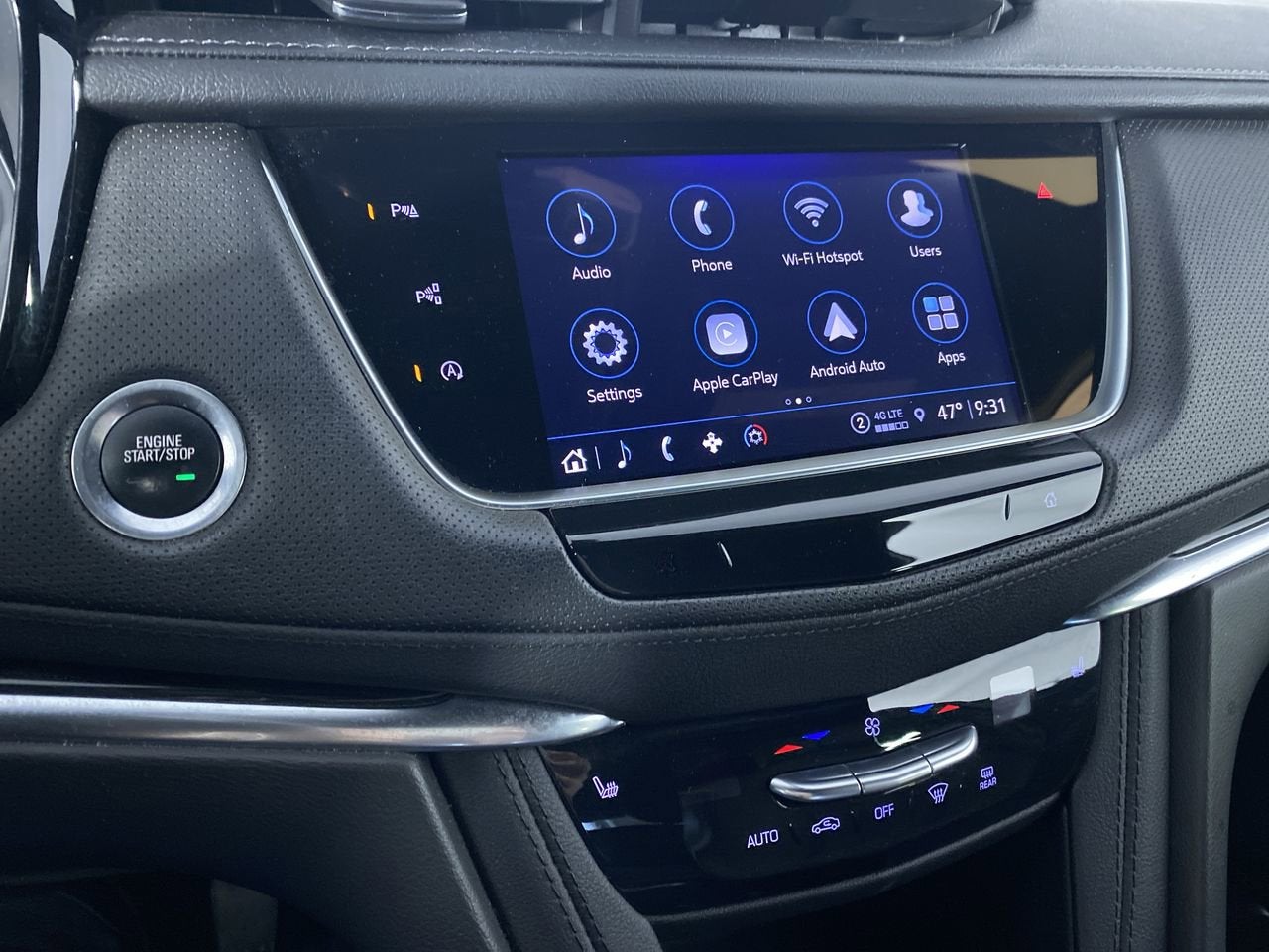 2022 Cadillac XT5 Premium Luxury