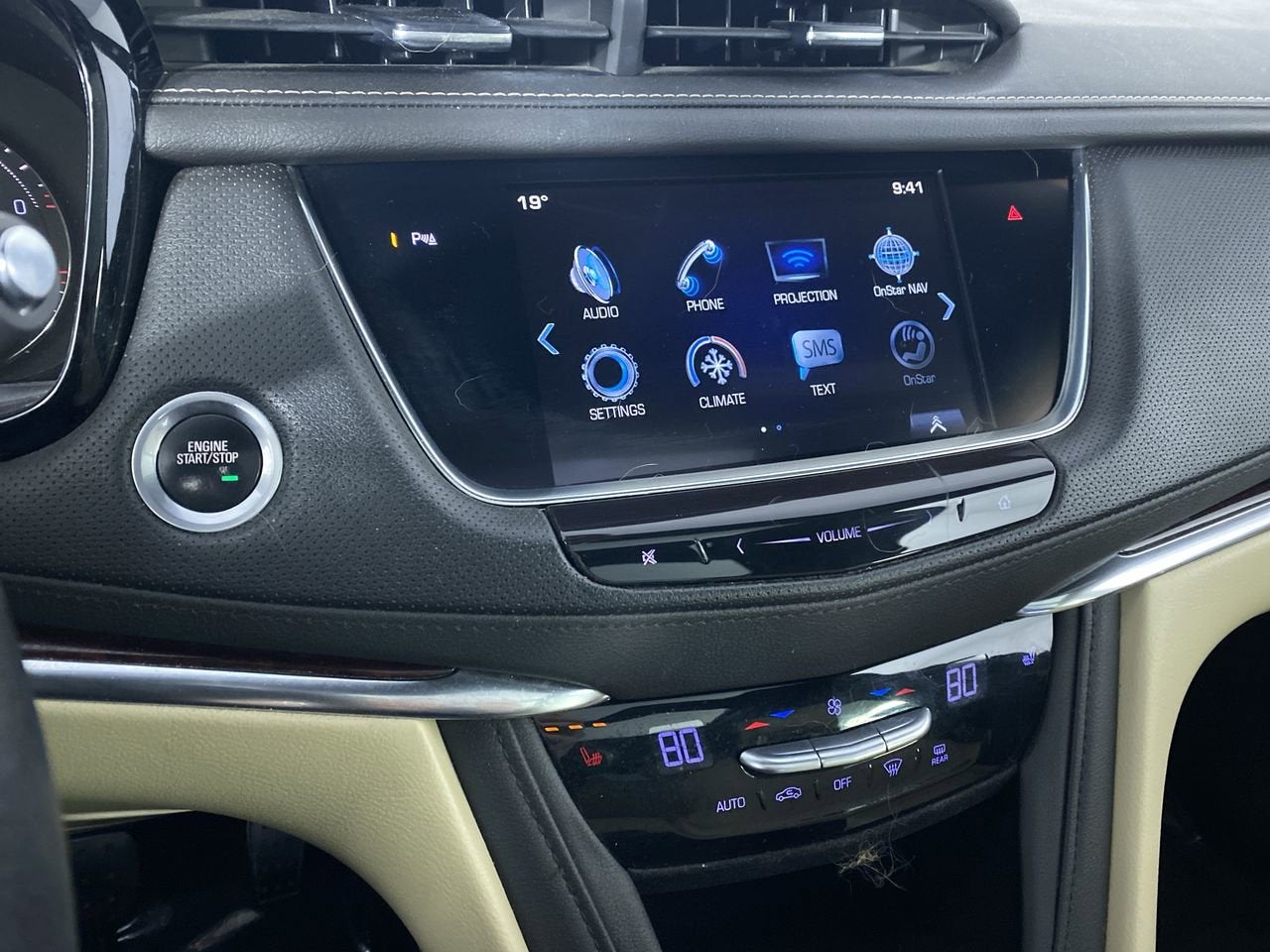 2019 Cadillac XT5 Luxury AWD