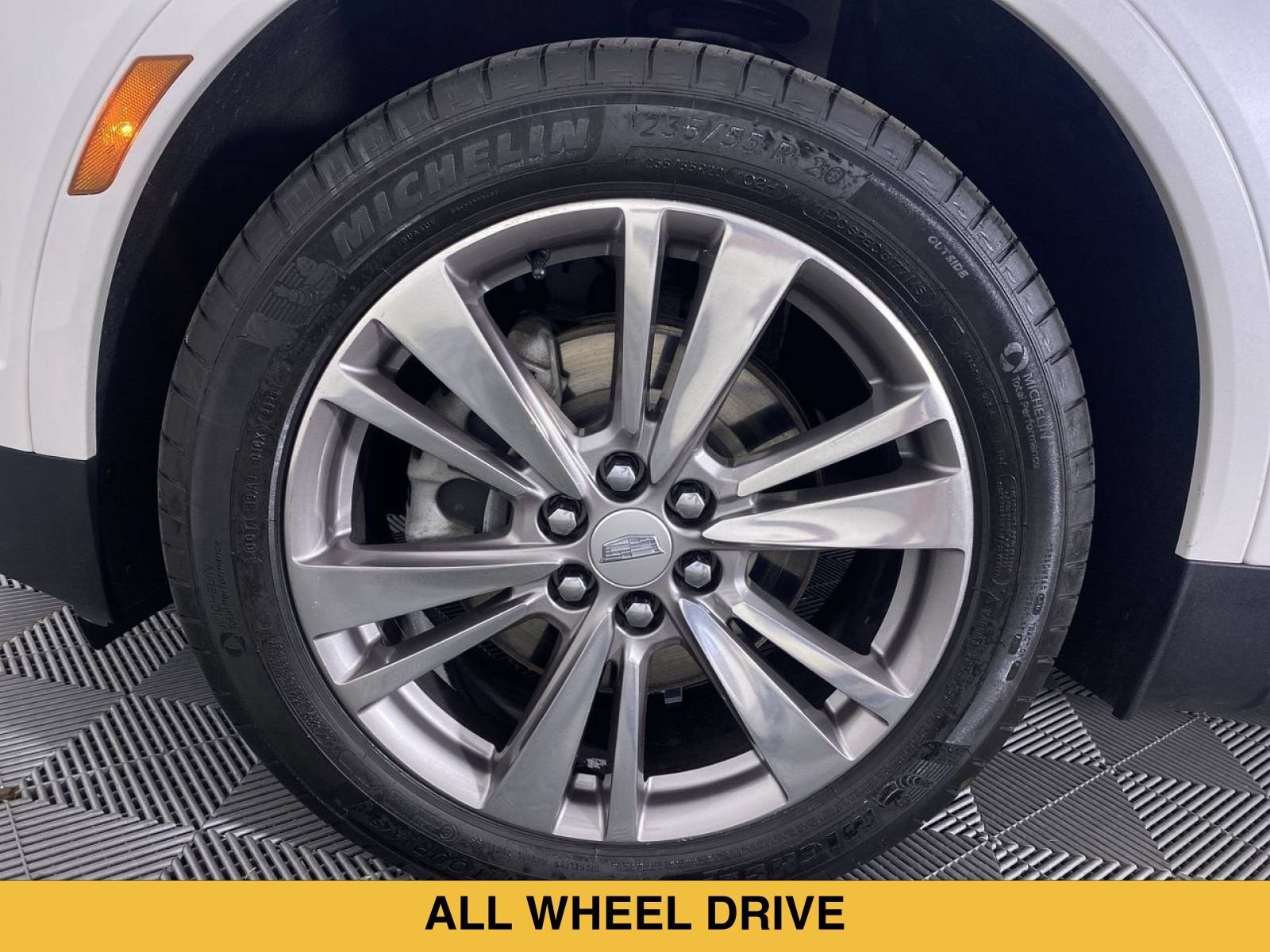 2023 Cadillac XT5 AWD Premium Luxury