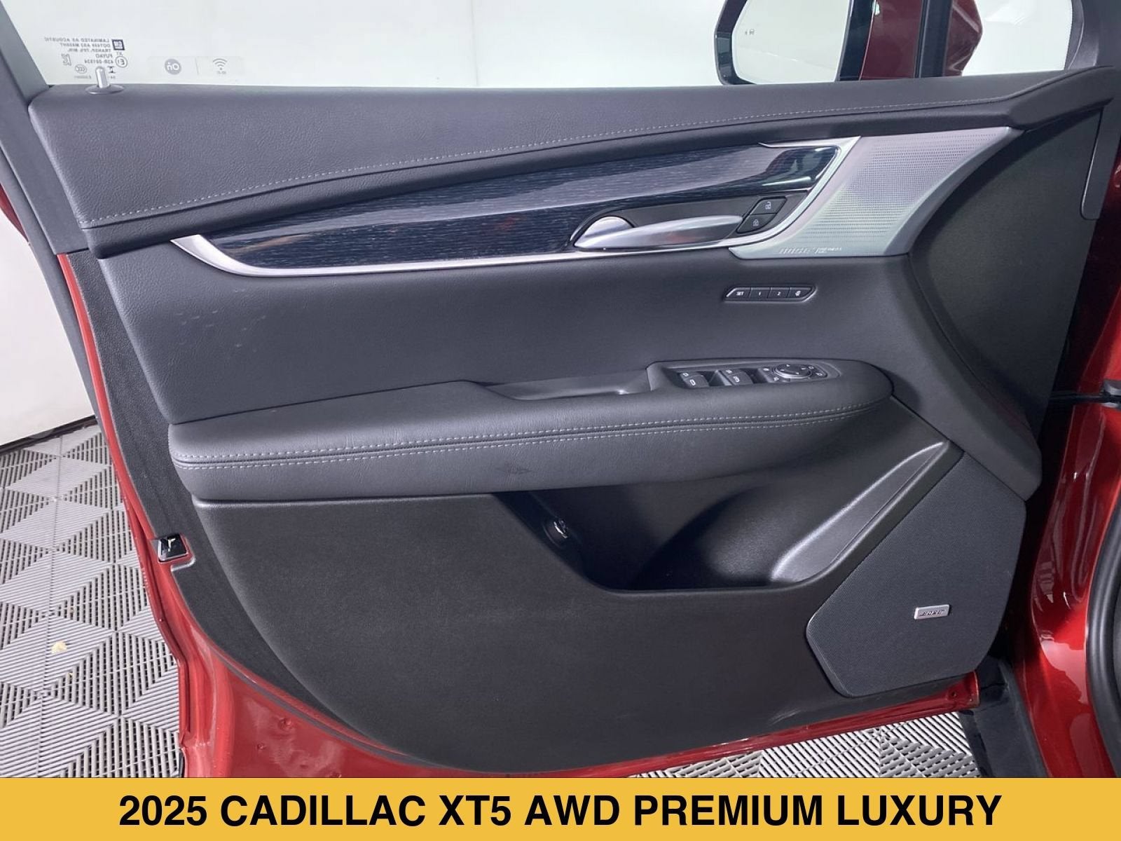 2025 Cadillac XT5 Premium Luxury
