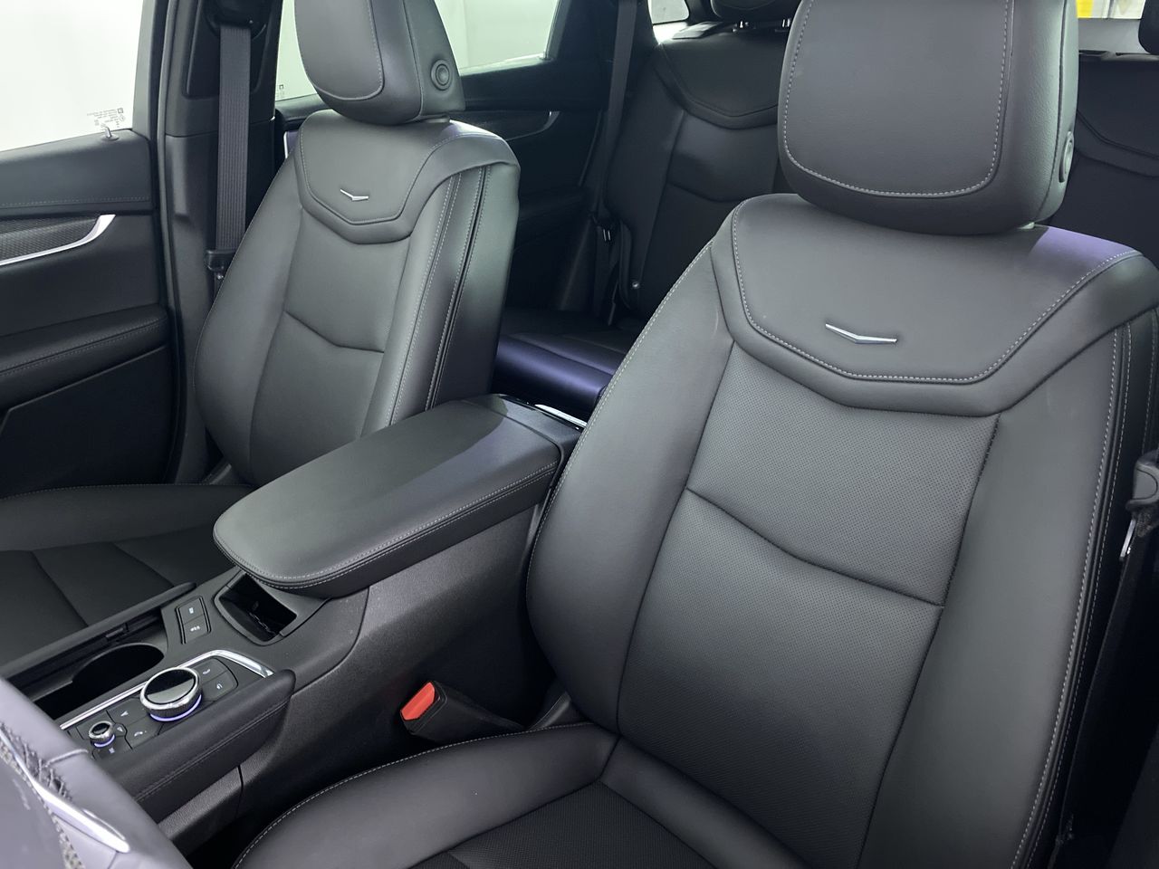 2025 Cadillac XT5 Sport