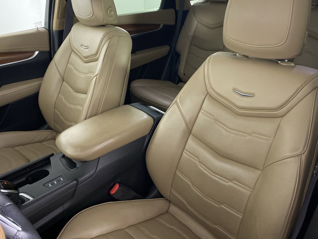 2018 Cadillac XT5 Platinum AWD