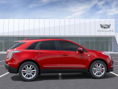 2025 Cadillac XT5 Sport