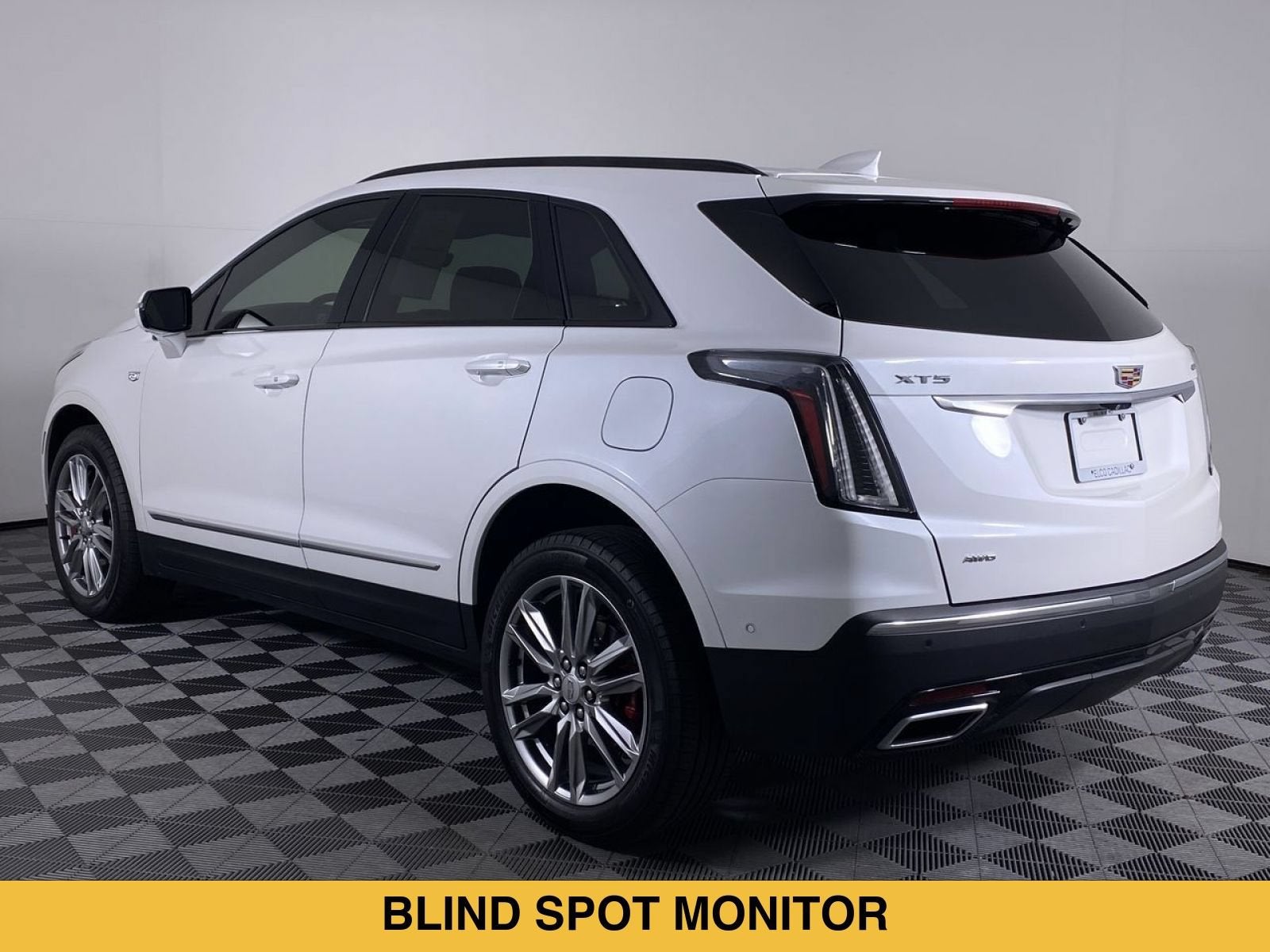 2024 Cadillac XT5 Sport