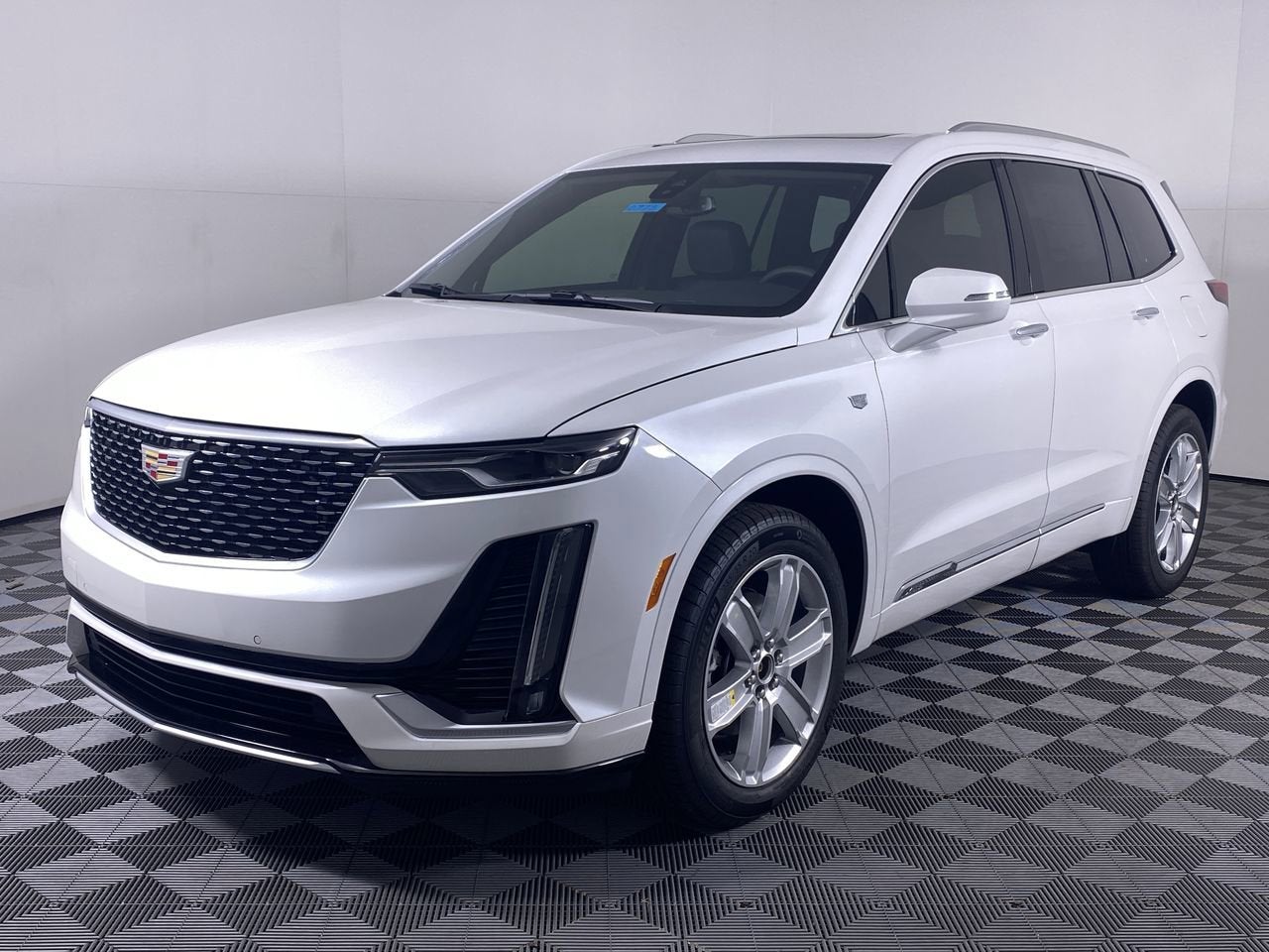 2025 Cadillac XT6 Luxury