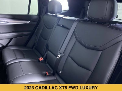 2023 Cadillac XT6 Luxury