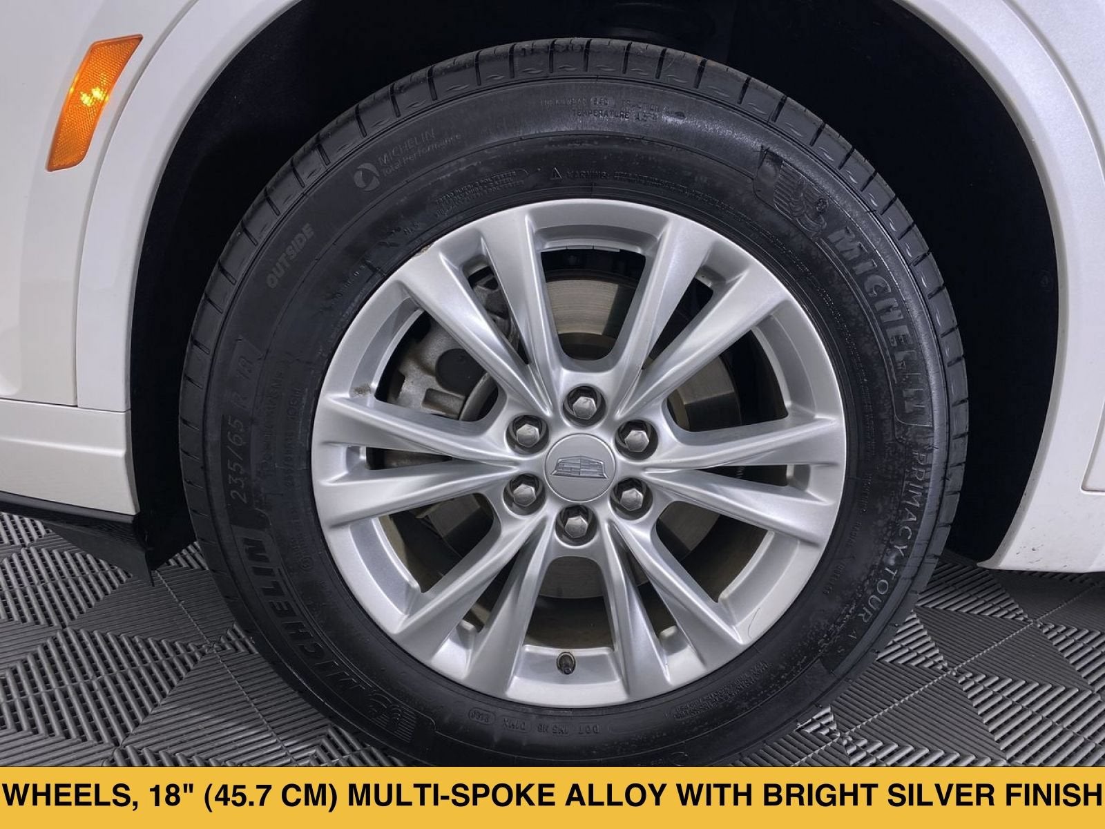 2023 Cadillac XT6 Luxury