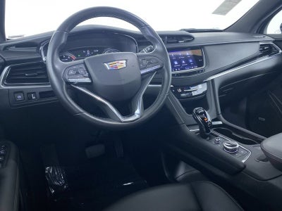 2024 Cadillac XT6 Luxury