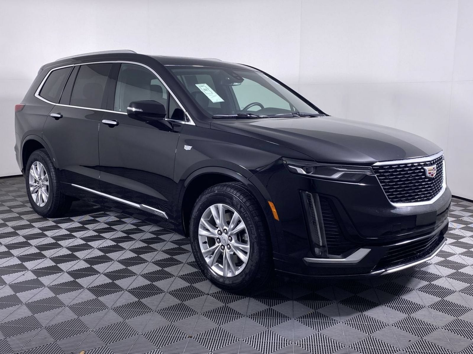 2024 Cadillac XT6 Luxury