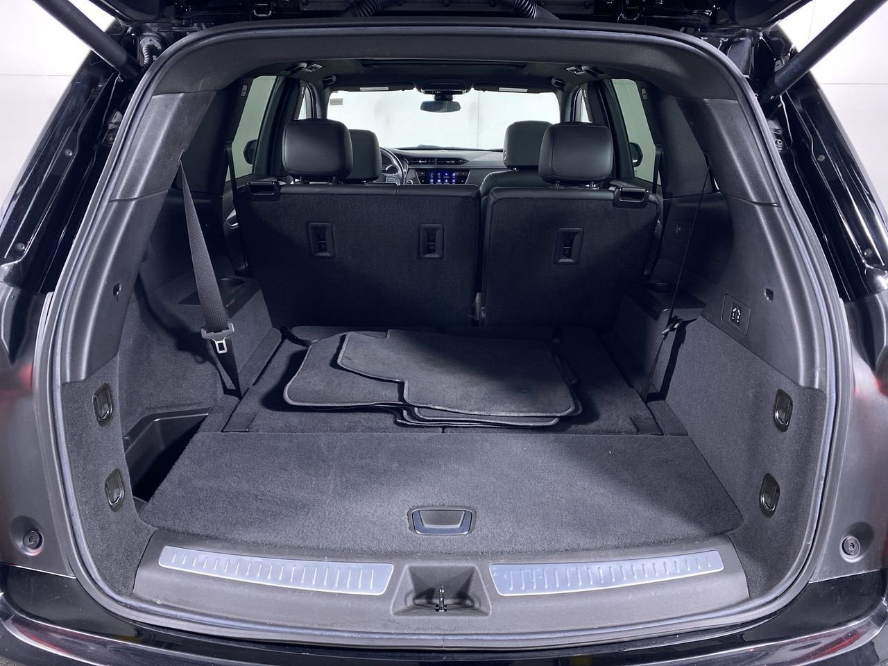 2023 Cadillac XT6 Luxury