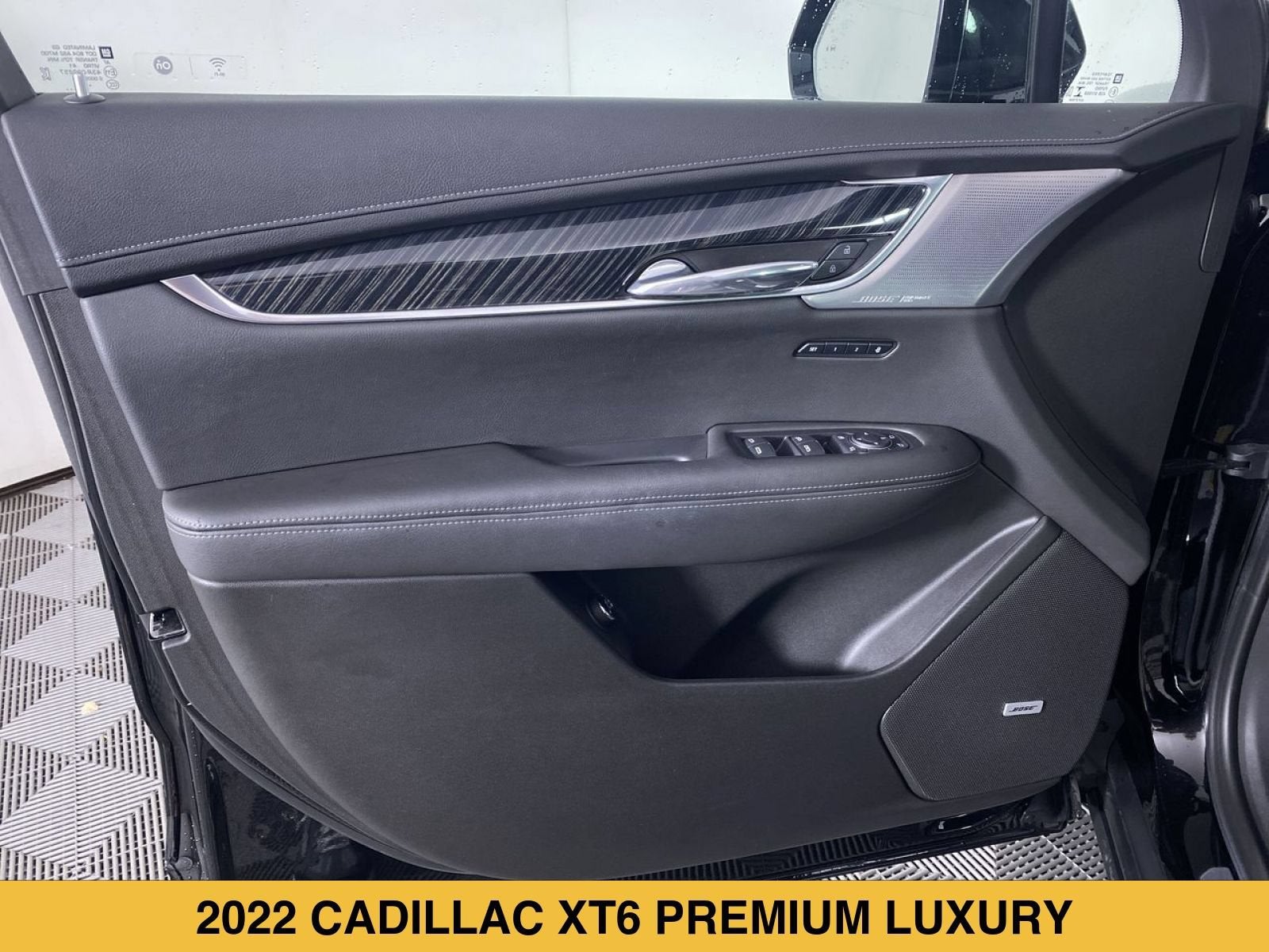 2022 Cadillac XT6 Premium Luxury