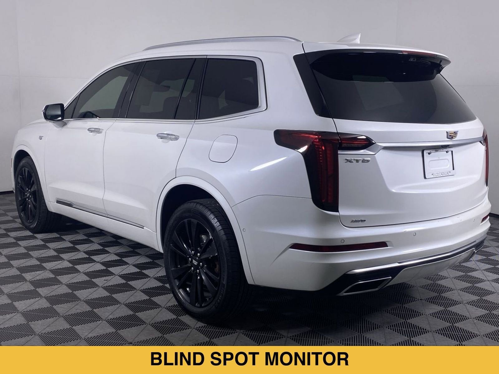 2023 Cadillac XT6 Premium Luxury