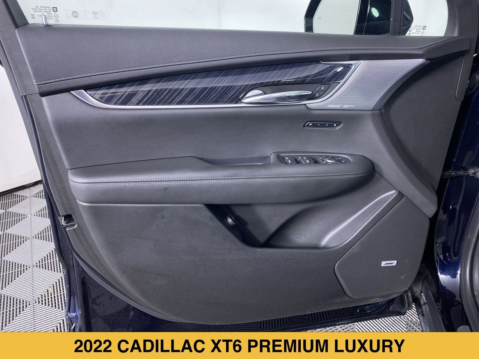 2022 Cadillac XT6 Premium Luxury