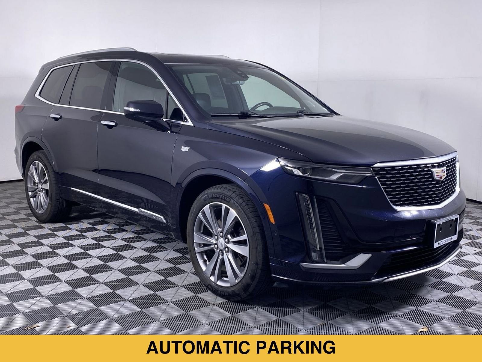 2022 Cadillac XT6 Premium Luxury