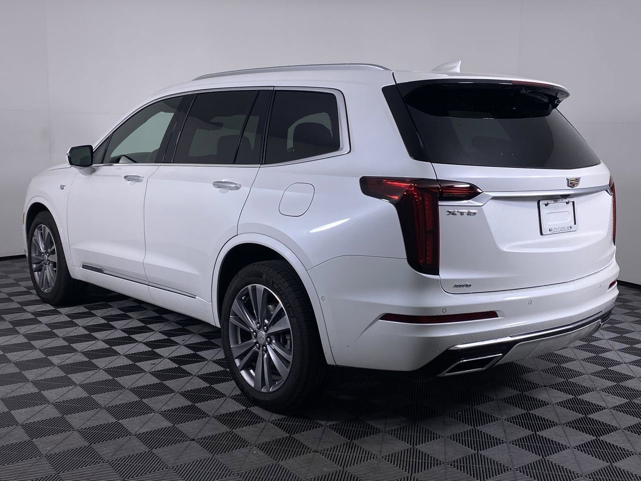 2025 Cadillac XT6 Premium Luxury