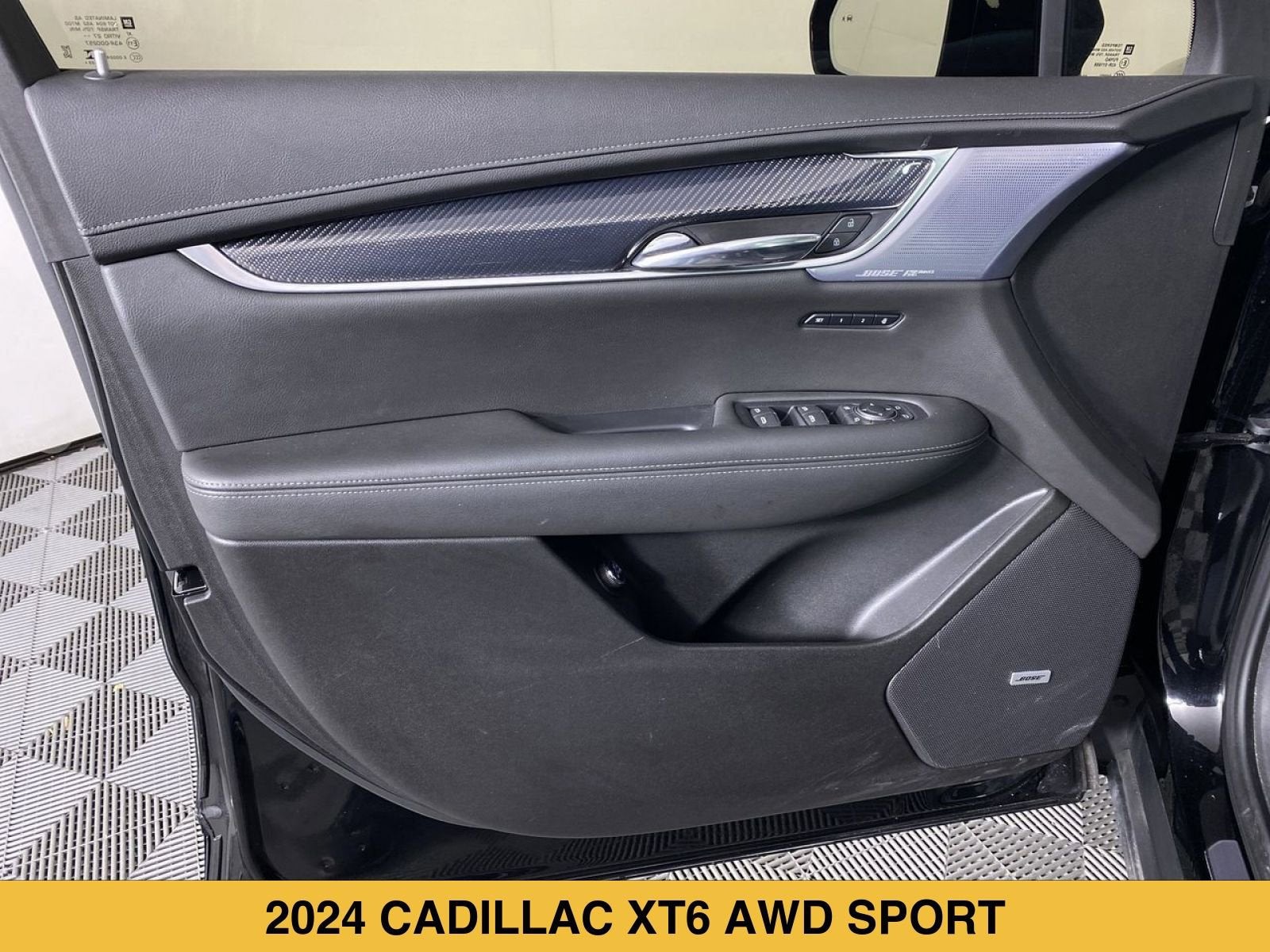 2024 Cadillac XT6 Sport