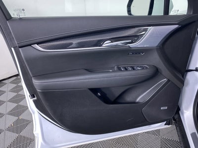 2025 Cadillac XT6 Sport