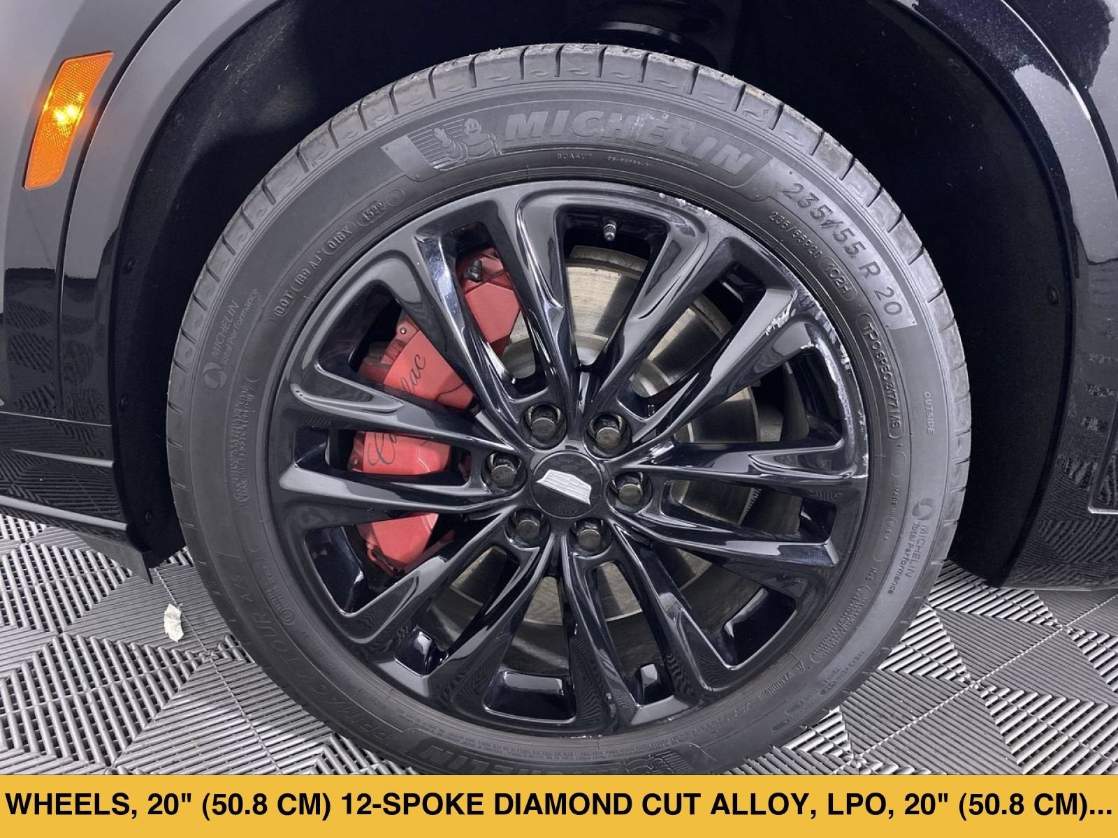 2023 Cadillac XT6 Sport