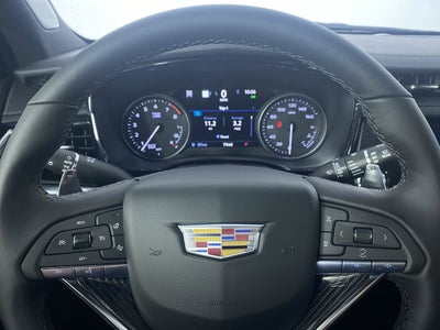 2025 Cadillac XT6 Sport