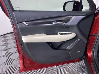 2023 Cadillac XT6 Sport