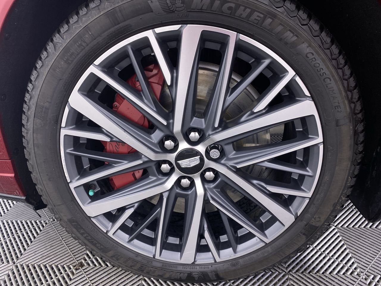 2023 Cadillac XT6 Sport