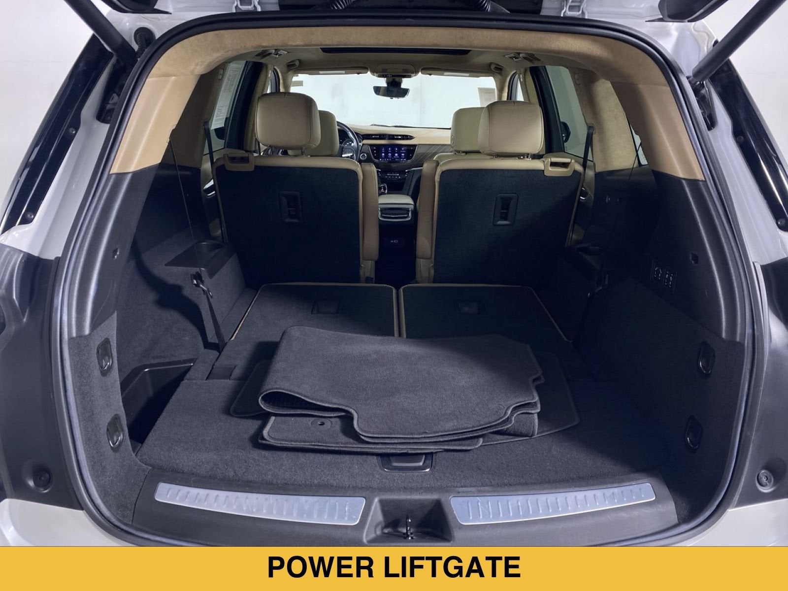2023 Cadillac XT6 Sport