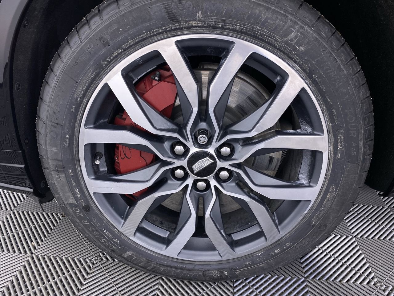 2023 Cadillac XT6 Sport