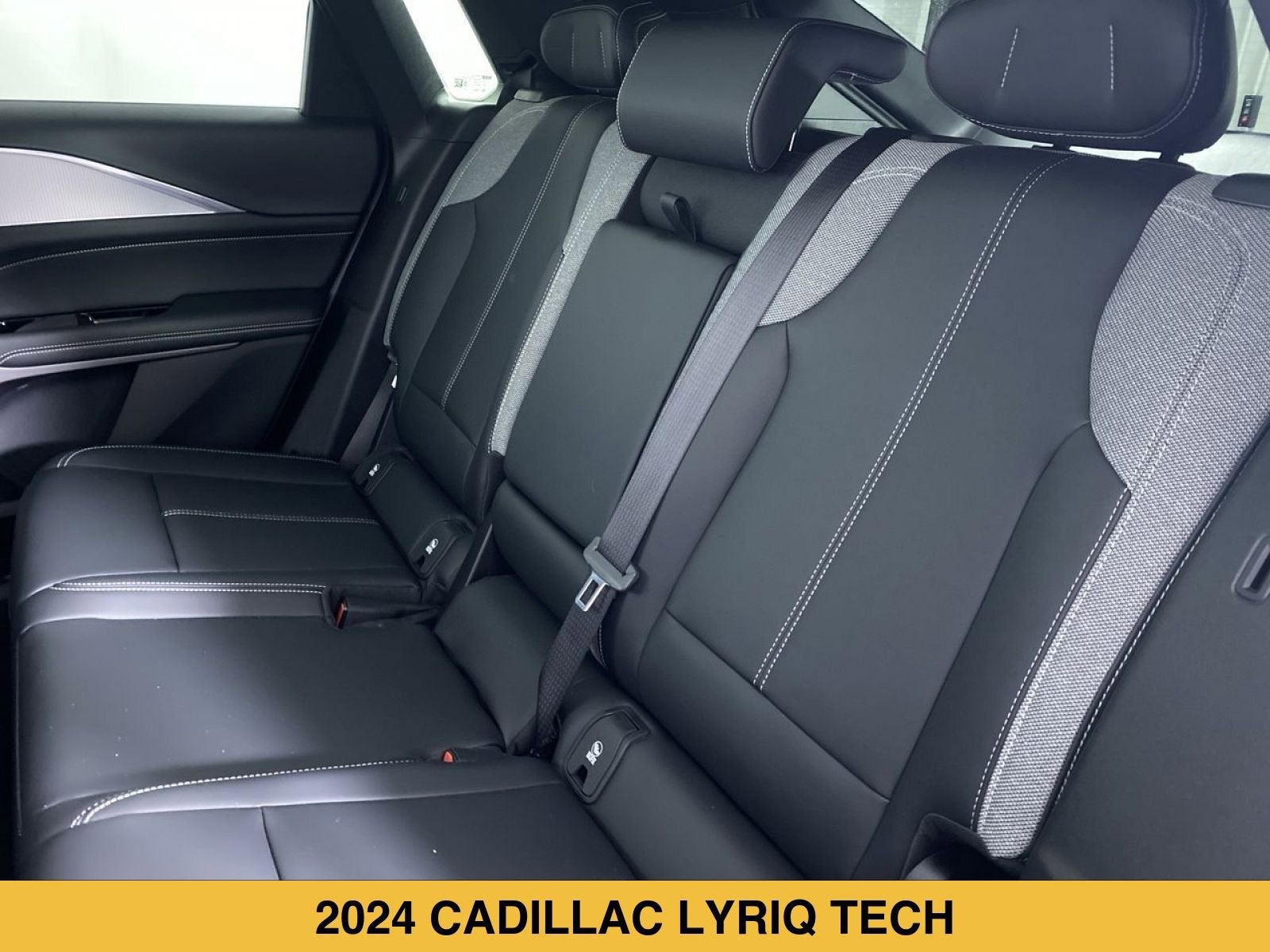 2024 Cadillac LYRIQ Tech