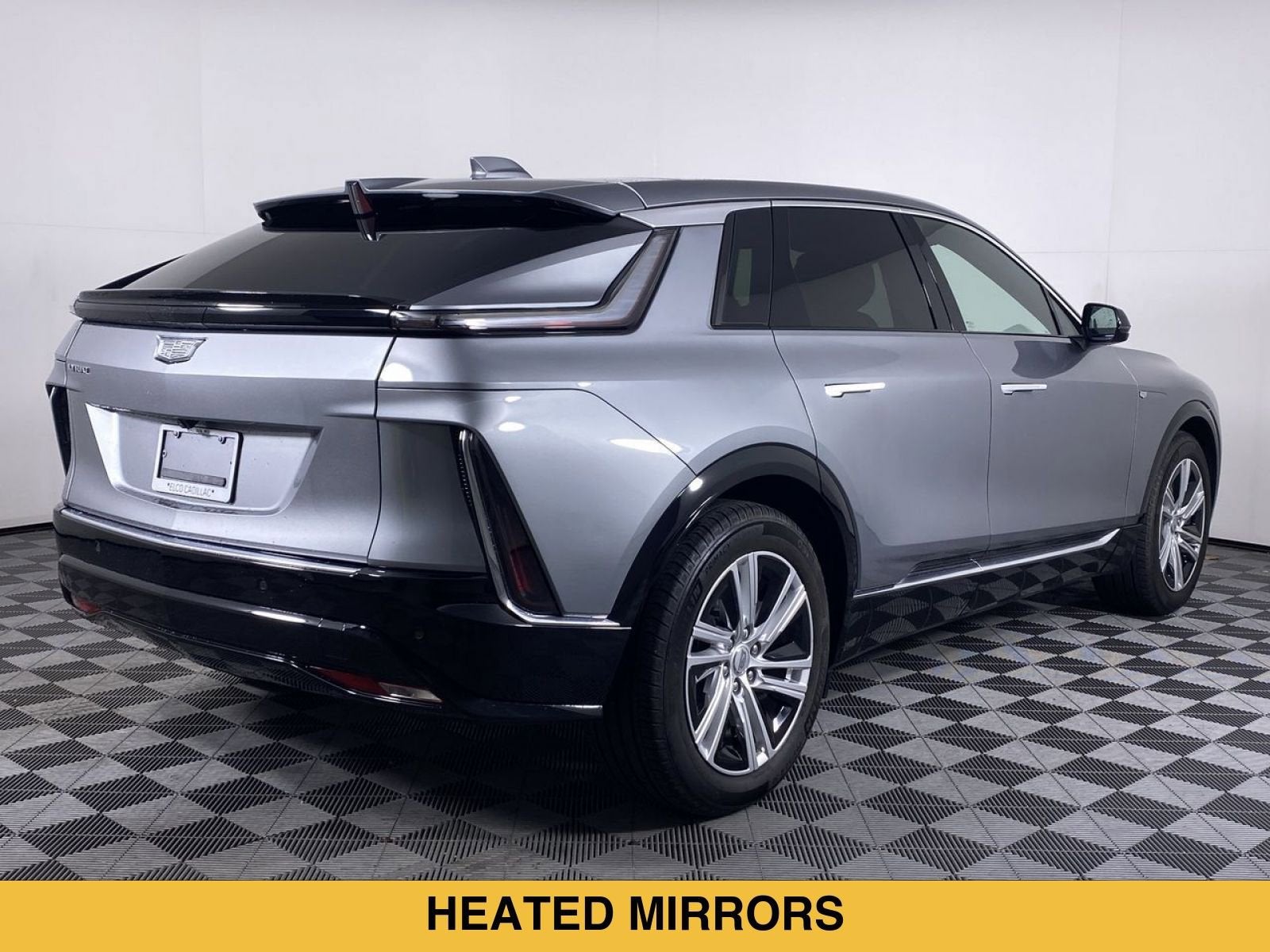 2024 Cadillac LYRIQ Tech