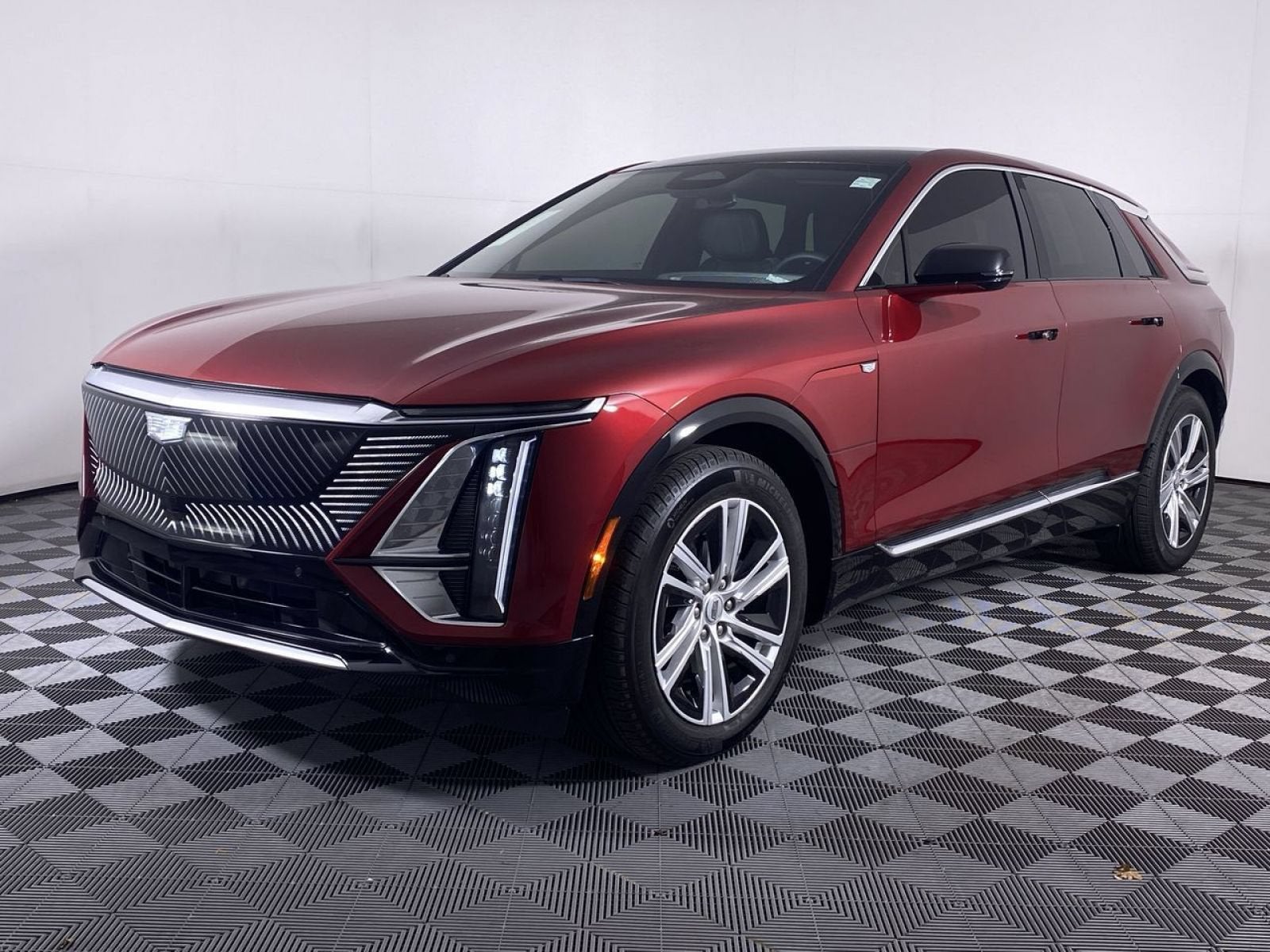 2024 Cadillac LYRIQ Tech