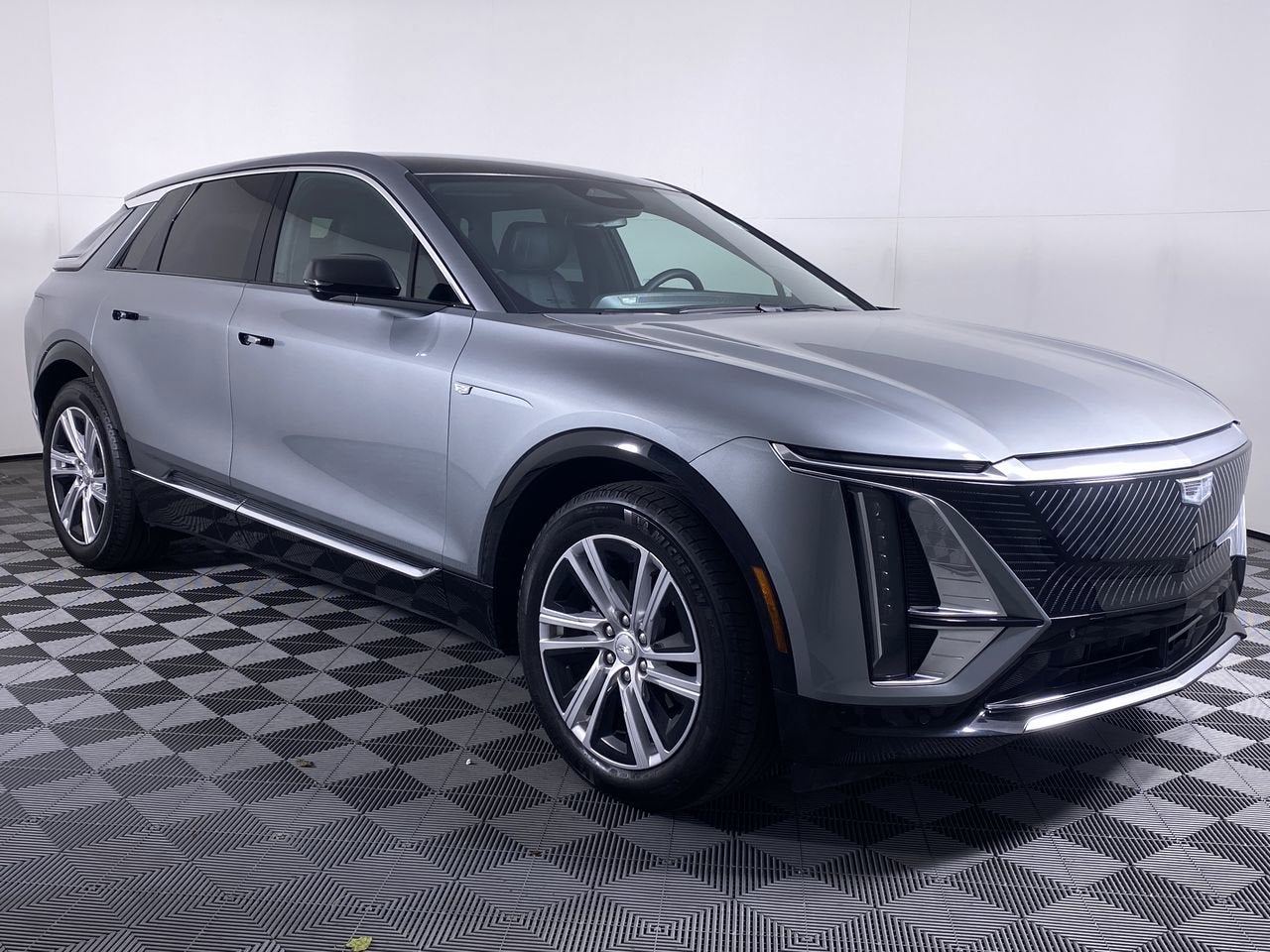 2024 Cadillac LYRIQ Tech