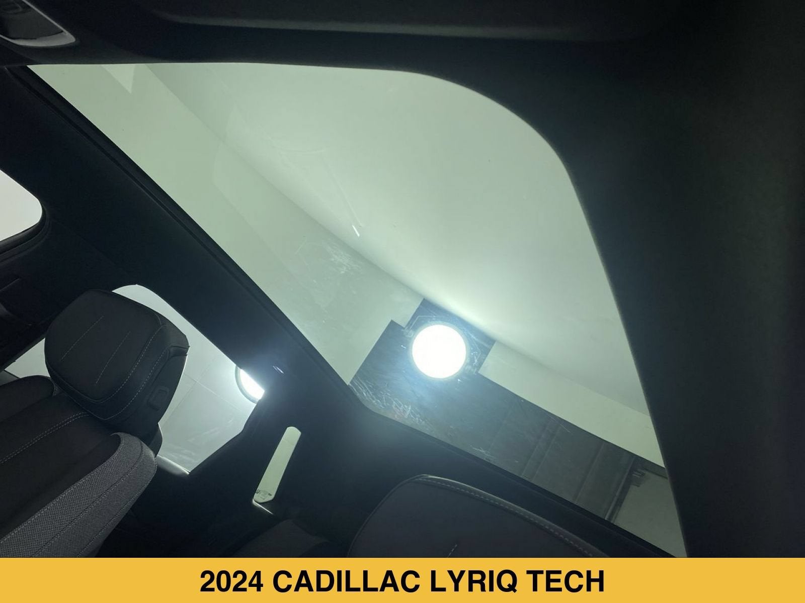 2024 Cadillac LYRIQ Tech