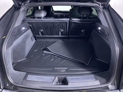 2025 Cadillac LYRIQ Luxury 1