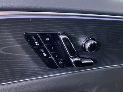 2025 Cadillac LYRIQ Luxury 1