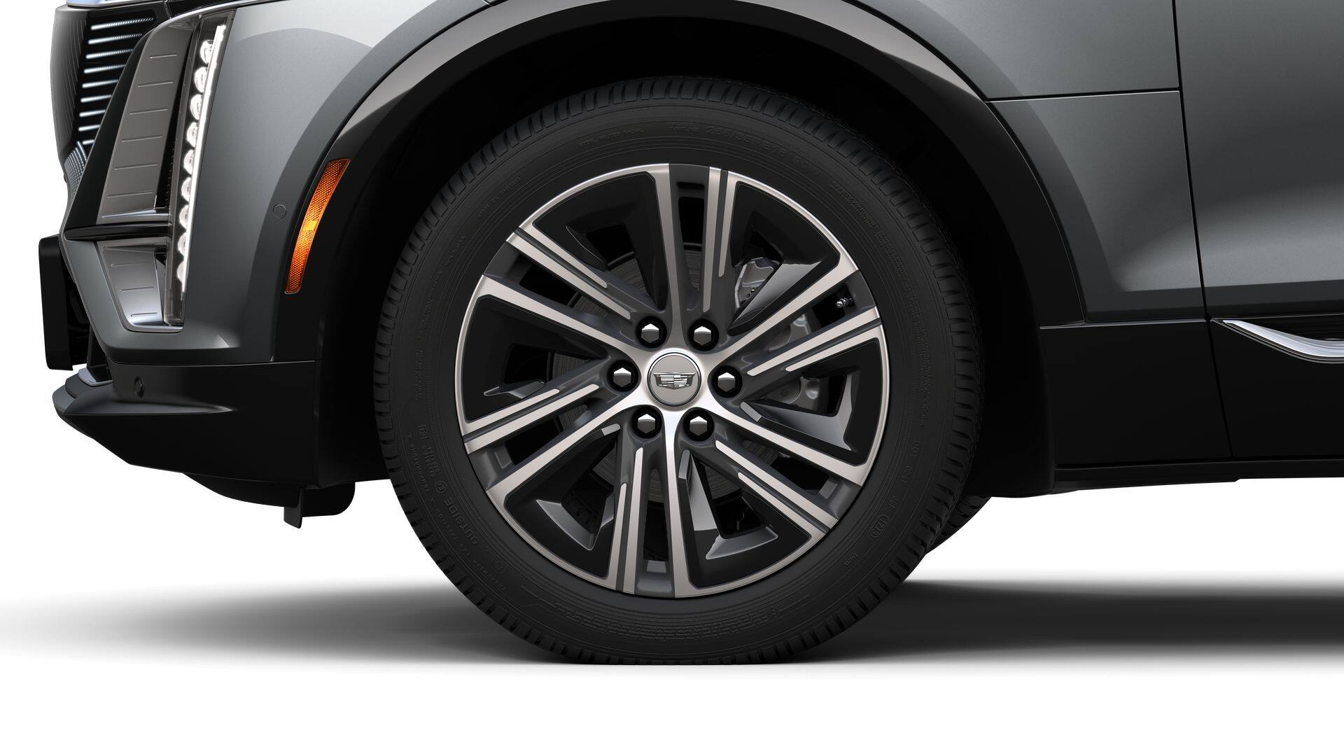 2025 Cadillac LYRIQ Luxury 1