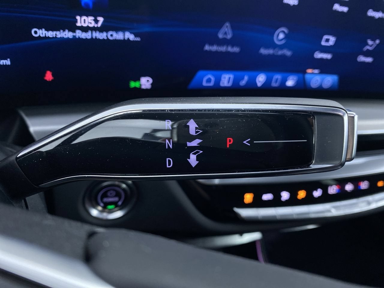 2024 Cadillac LYRIQ Luxury 1