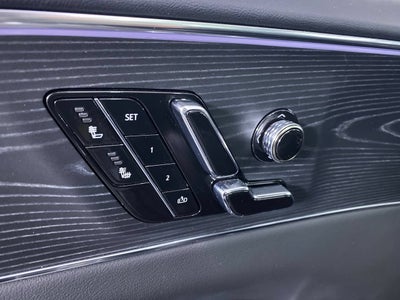 2024 Cadillac LYRIQ Luxury 1