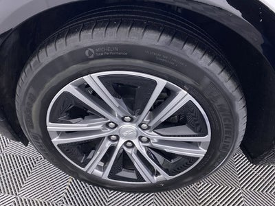 2024 Cadillac LYRIQ Luxury 1