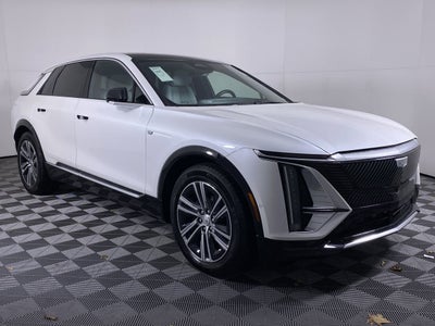 2024 Cadillac LYRIQ Luxury 1