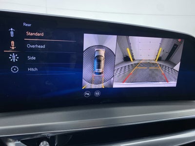 2024 Cadillac LYRIQ Luxury 1