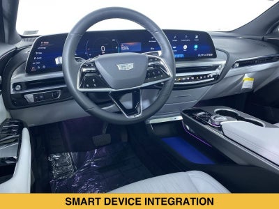 2024 Cadillac LYRIQ Luxury 1