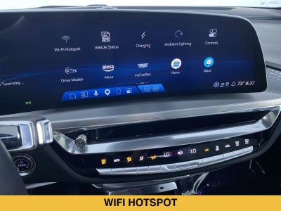 2024 Cadillac LYRIQ Luxury 1