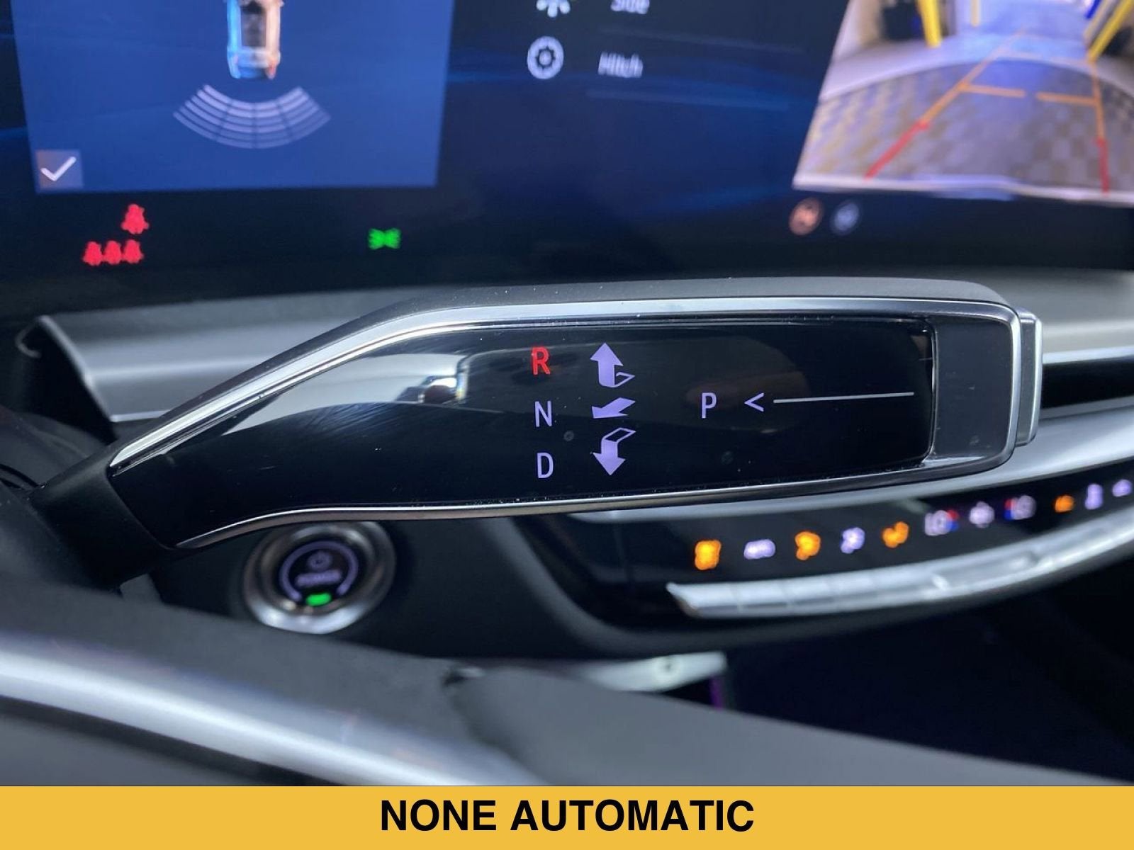 2024 Cadillac LYRIQ Luxury 1