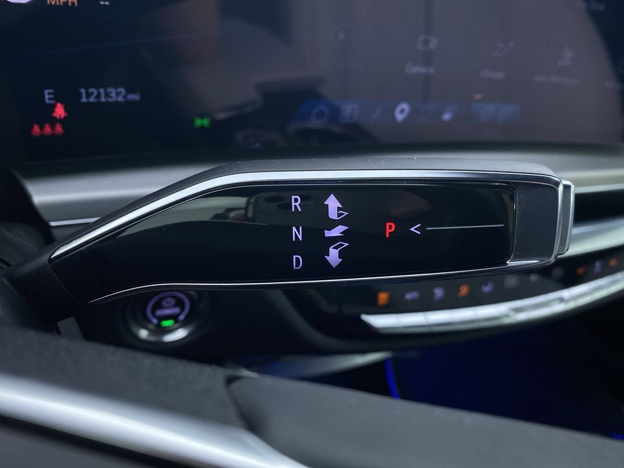 2024 Cadillac LYRIQ Luxury 1