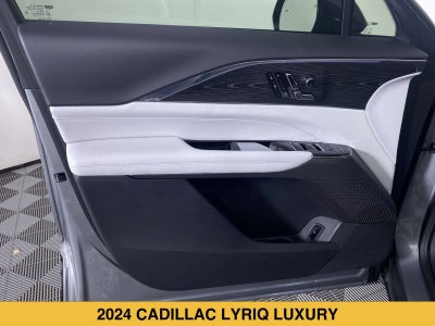 2024 Cadillac LYRIQ Luxury 1